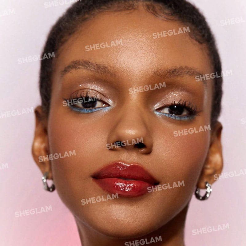 رژلب جامد شاین شیگلم SHEGLAM مدل Mirror Kiss رنگ Bold Type — تصویر ۲
