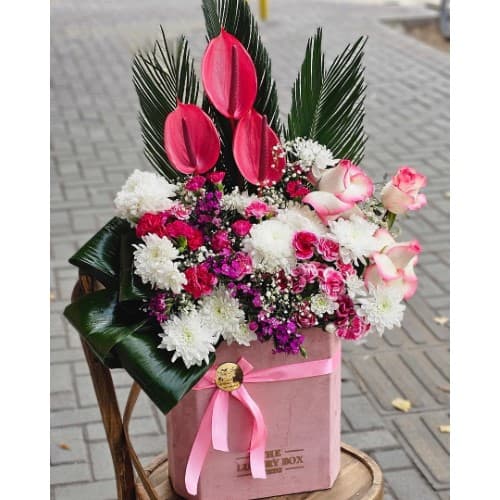 فروشگاه گل و گیاه و گلدان سه راه طالقانی 6518