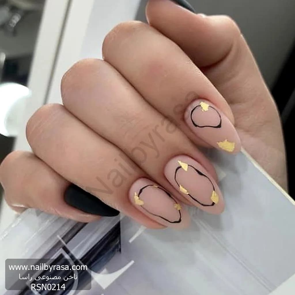ناخن مصنوعی مدل مشکی خطی و ورق طلا راسا – RSN0214