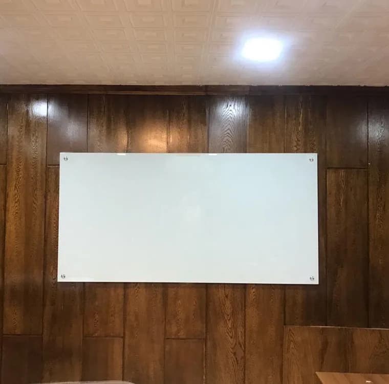 تخته وایت برد شیشه‌ ای مدل CG19 سایز 180×90 سانتی متر — تصویر ۲