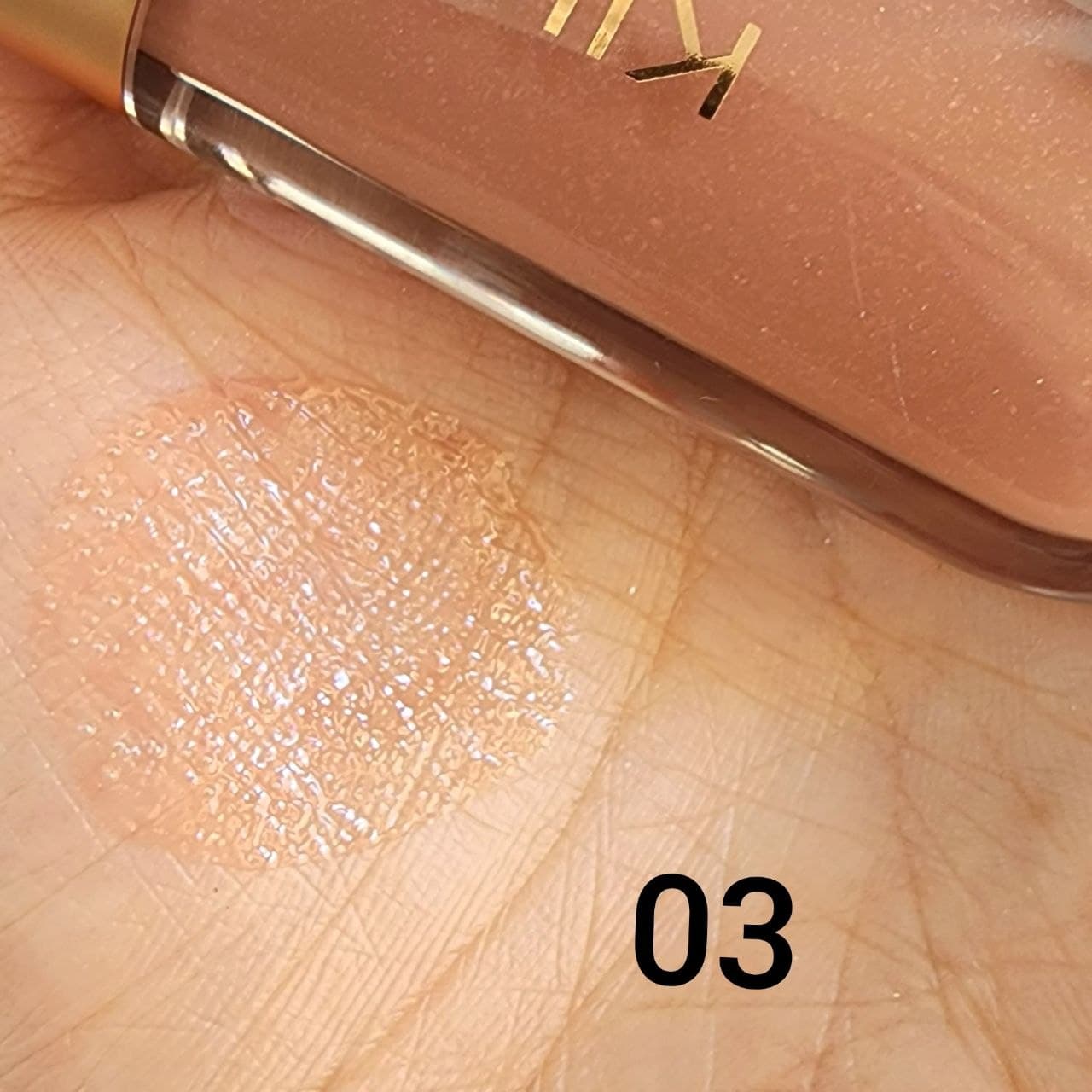 لیپ گلاس طلایی کیکو Kiko — تصویر ۴