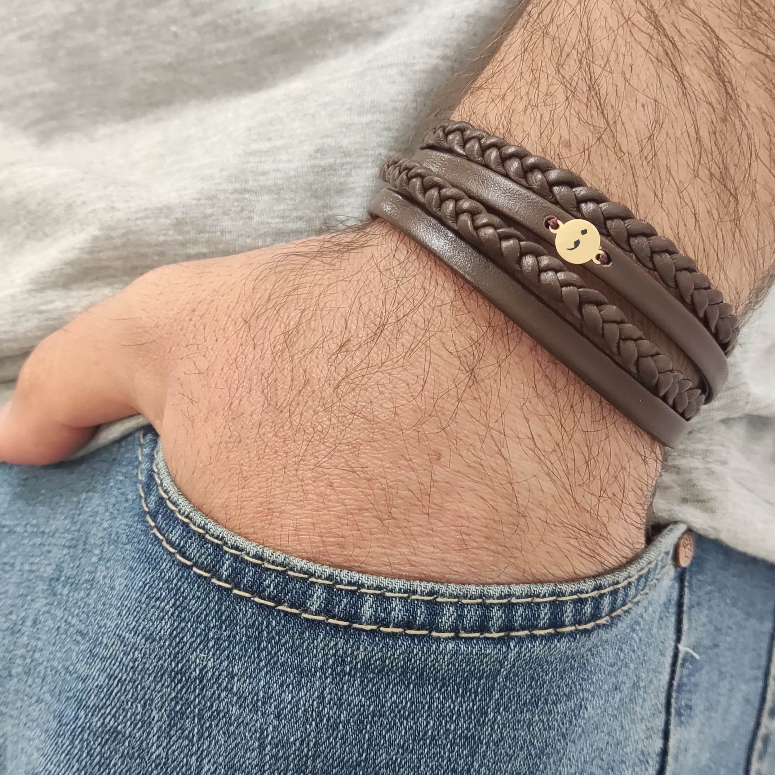 دستبند نقره گیوی مدل حرف ذ کد DCR 0036 — تصویر ۲