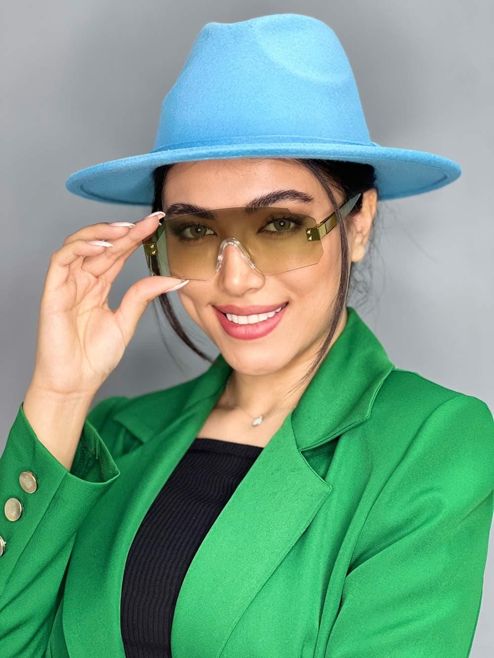 عینک آفتابی زنانه سبز خلبانی برند پرادا یووی400
