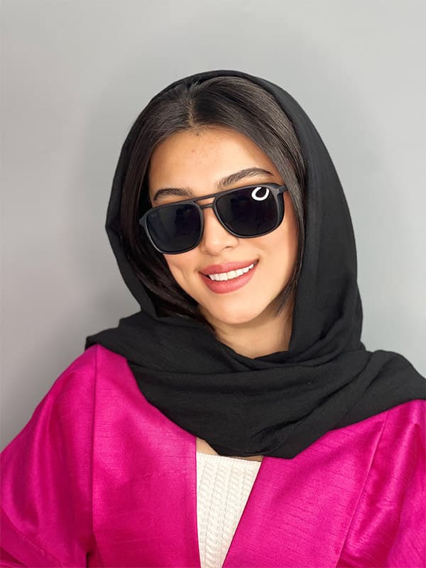 عینک آفتابی زنانه اورجینال مشکی برند ری بن مستطیلی یووی400