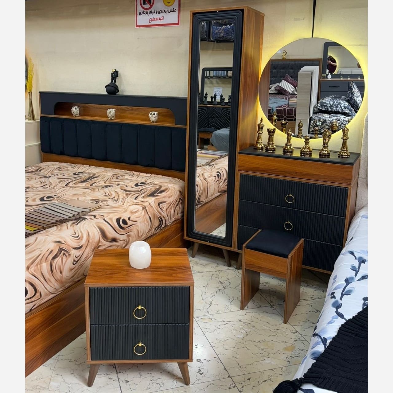 سرویس خواب کامل مدل AR50 با کفی تخت پارس مبلمان فرنا مدل 1142069 — تصویر ۲