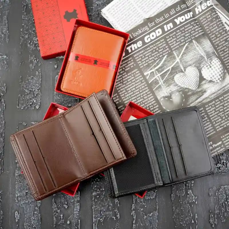 جاکارتی کتابی دو برگ چرم 6-289 — تصویر ۲