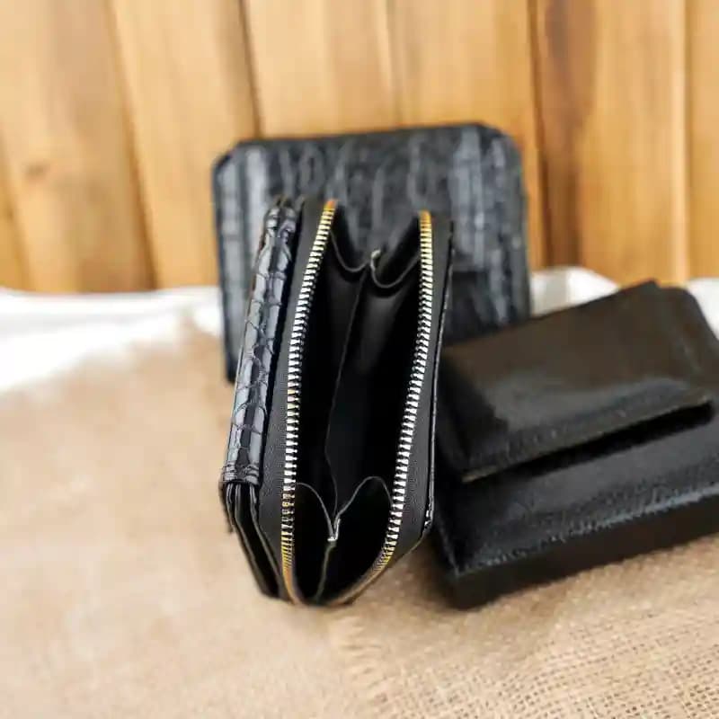 کیف پول پشت زیپ زنانه ورنی 266-38 — تصویر ۲