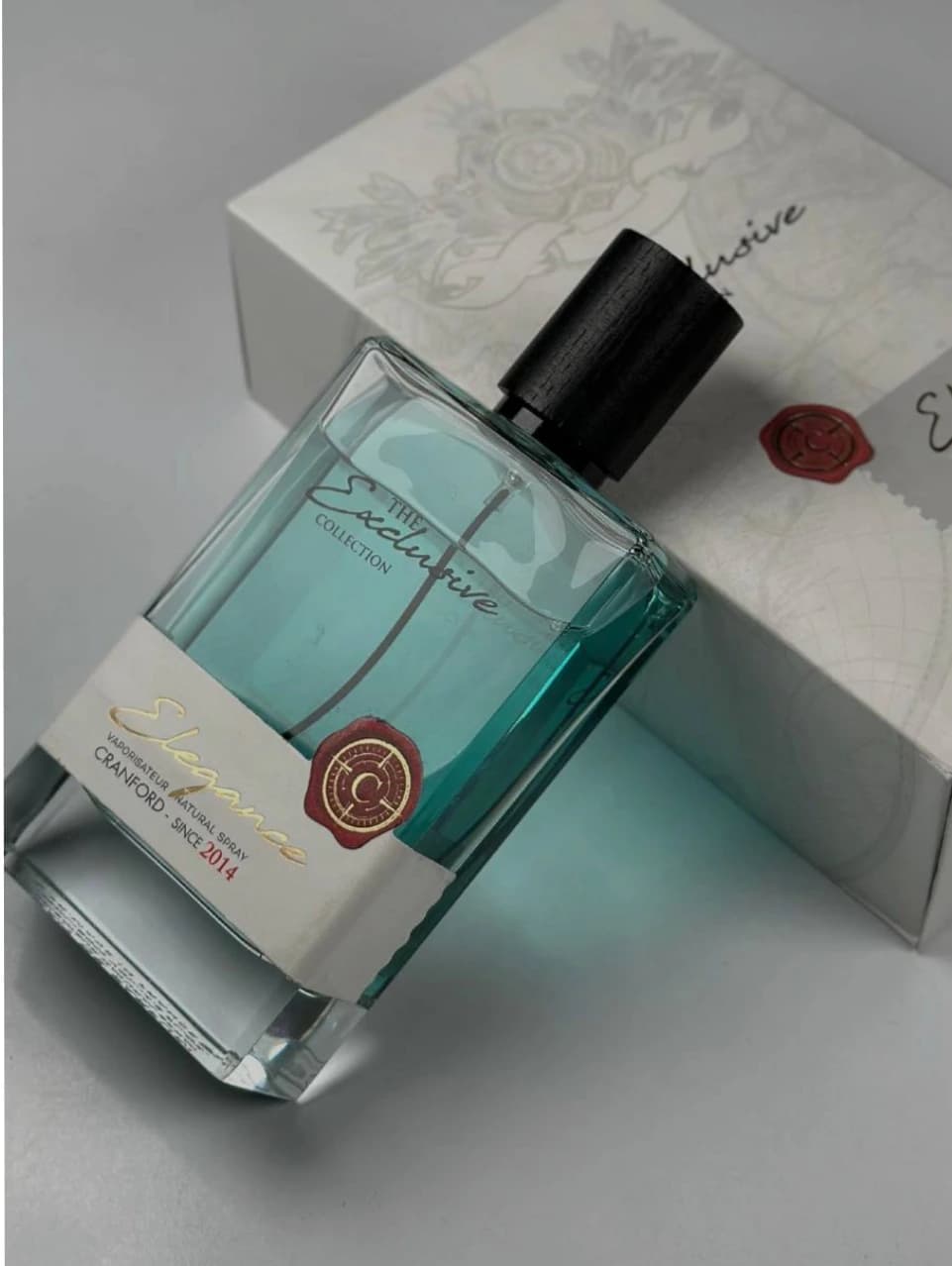 عطر الگانس کرانفورد — تصویر ۲