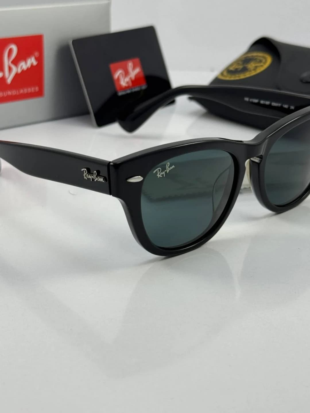 عینک ریبن مشکی rayban rb-4169 f — تصویر ۳