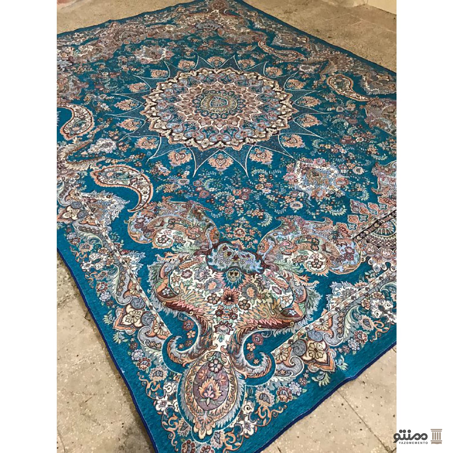 روفرشی مخمل زرک دار 6 متری — تصویر ۳