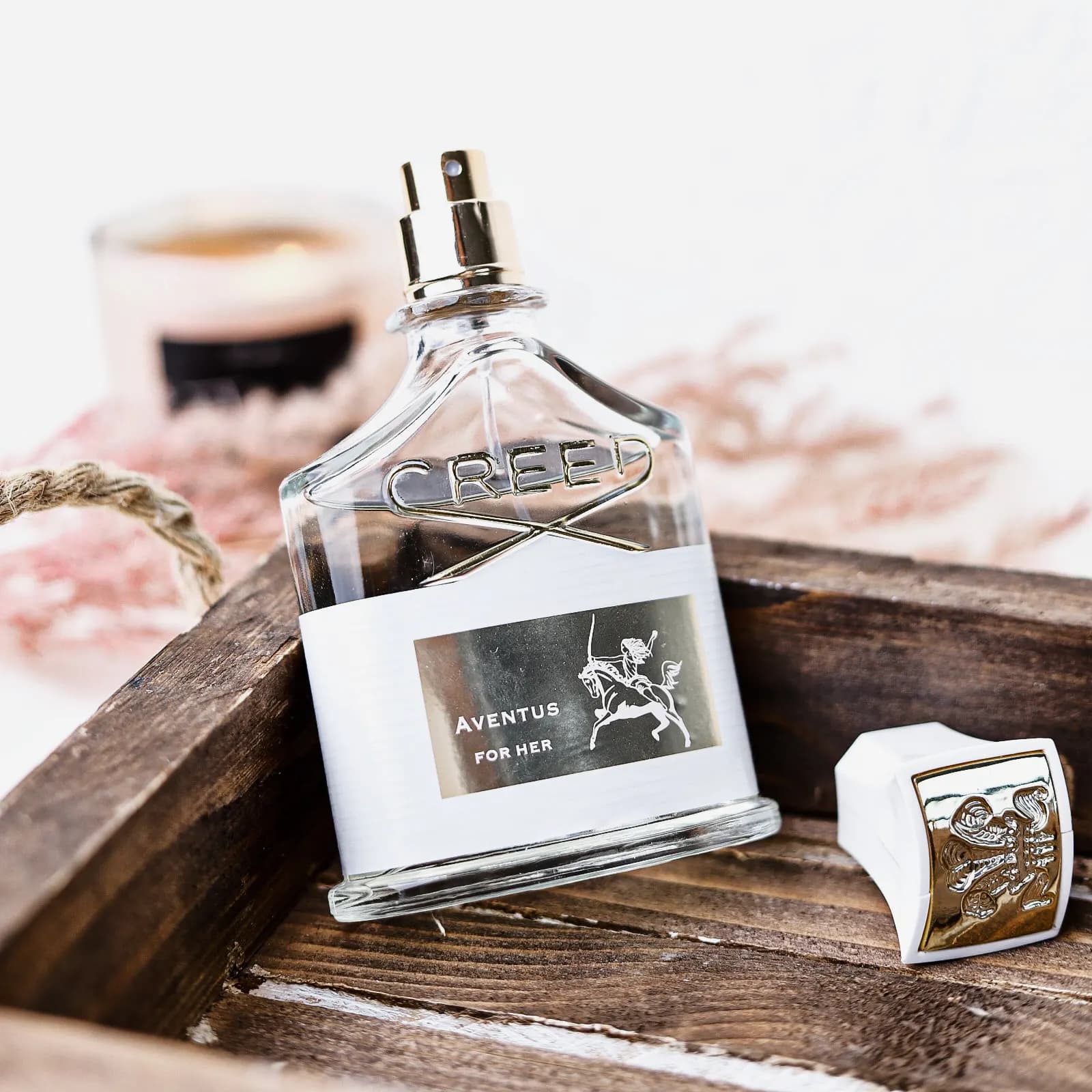 عطر ادکلن کرید اونتوس زنانه creed Aventus