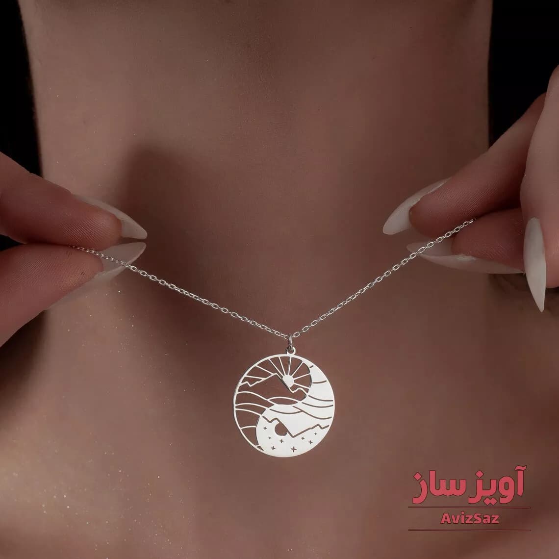 گردنبند یینگ یانگ و کوه و خورشید کد 100896
