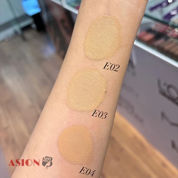 کرم پودر مات و مخملی کاپریس Caprice TAINT VELOUTE MAT — تصویر ۲