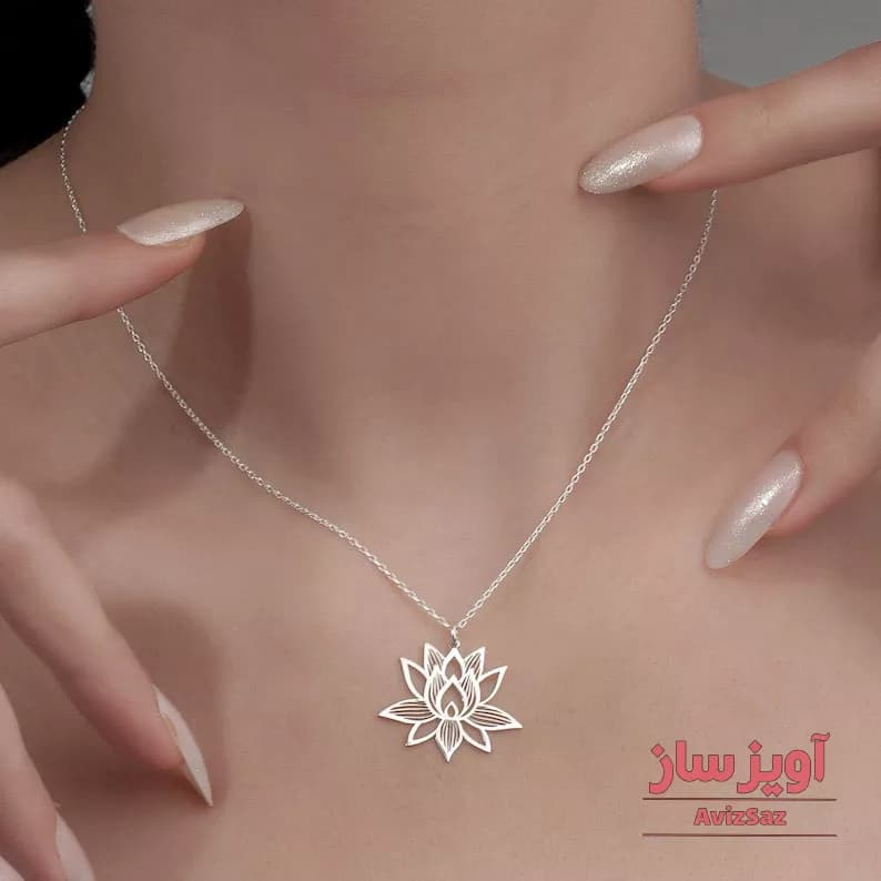 گردنبند گل نیلوفر (نماد یوگا) کد 100787