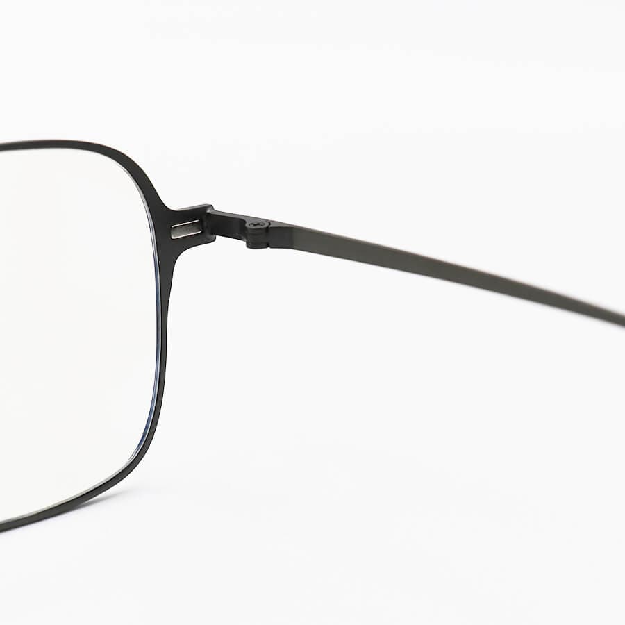 فریم عینک طبی 2 کاوره با فریم مربعی، رنگ نوک مدادی و از جنس آلومینیوم برند Ray-Ban مدل 7602 — تصویر ۵