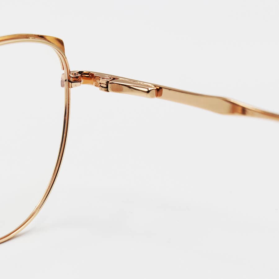 عینک طبی زنانه ZARA با فریم چشم گربه ای، طلایی و صورتی و دسته فنردار مدل G95-210 — تصویر ۴