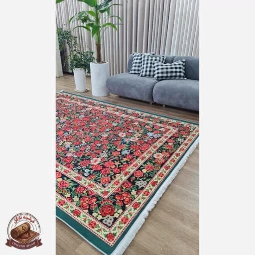 فرشینه مدرن رویه مخمل نرم وصاف طرح ابریشمی u120 (ضد سُر) — تصویر ۳