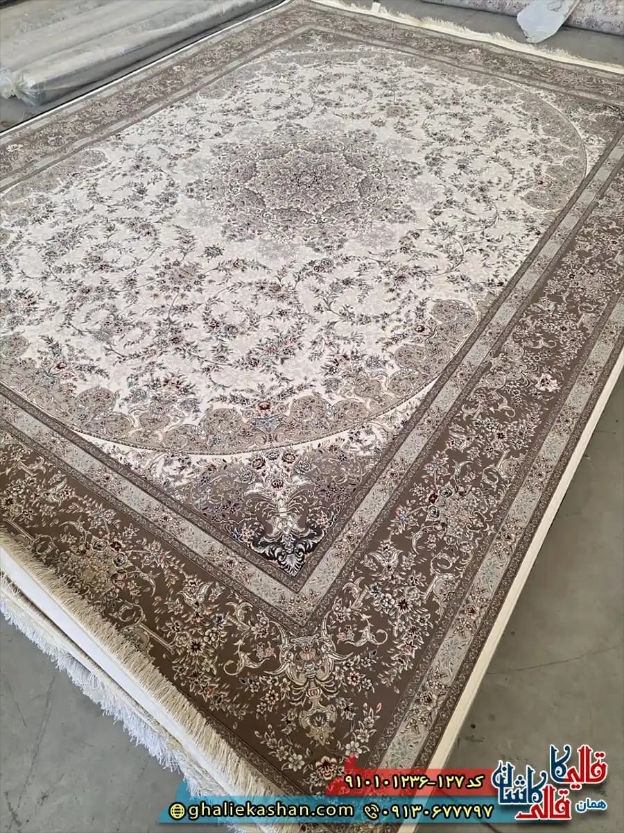 فرش کلاسیک 1200 شانه طرح گلستان رنگ کرم کاشان — تصویر ۲