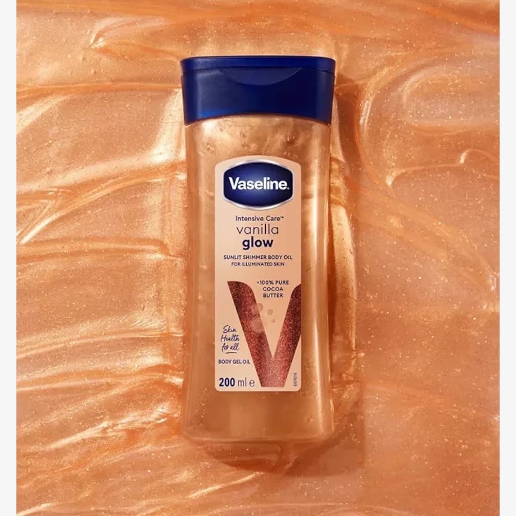 روغن ژلی بدن شاین دار وانیل وازلین مدل VANILA GLOW — تصویر ۴