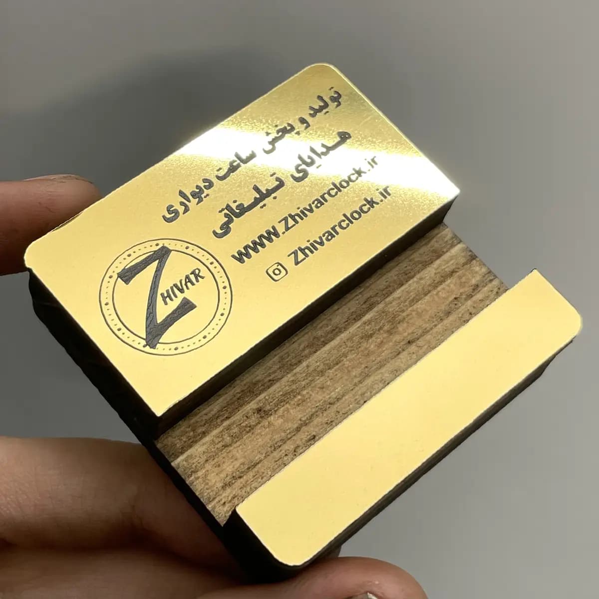 هولدر موبایل تبلیغاتی اقتصادی | استند موبایل با چاپ اختصاصی برند