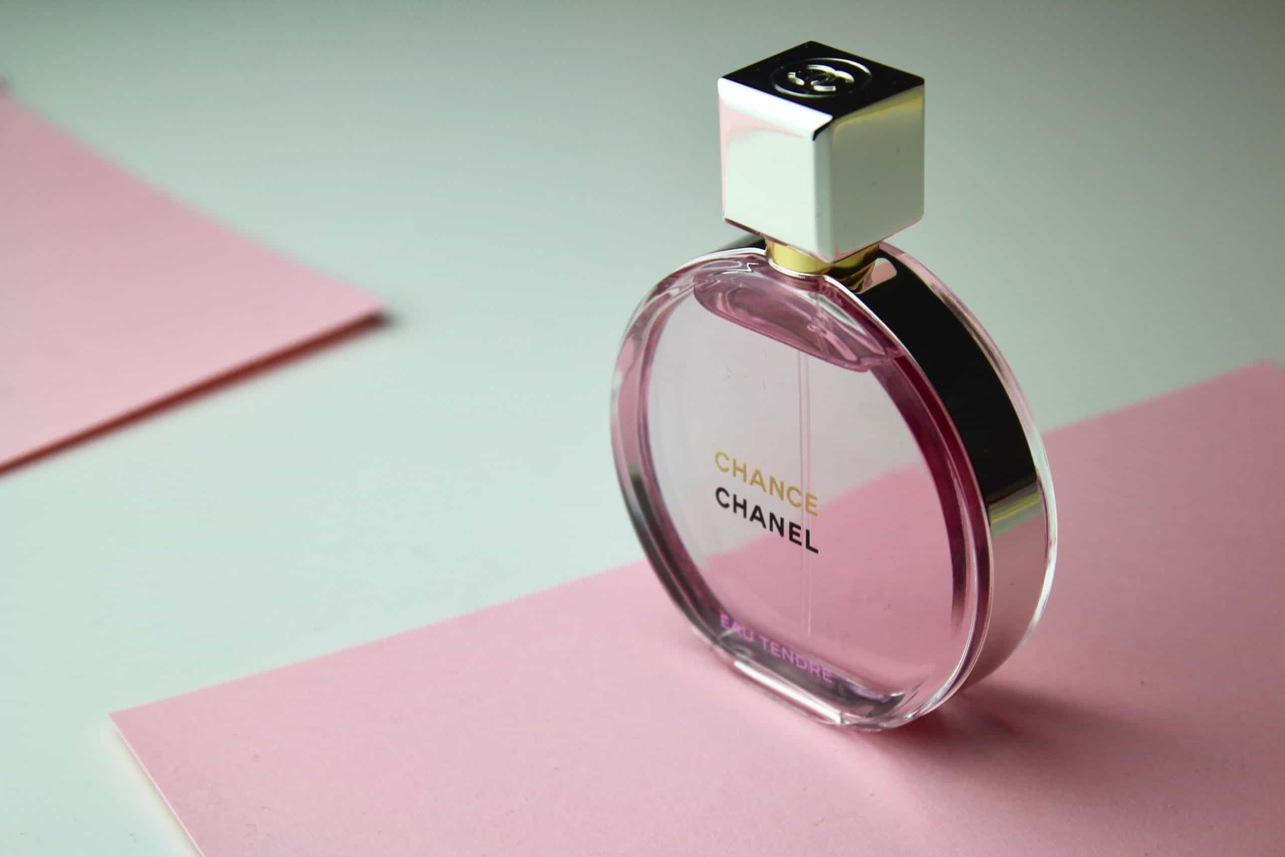 ادو تویلت زنانه اماراتی Chanel Chance Eau Tendre حجم 100 میلی لیتر — تصویر ۳