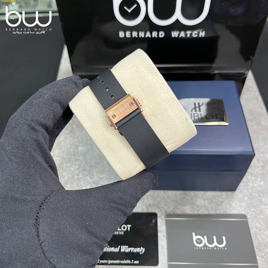 ساعت مچی هابلوت زنانه مدل Hublot CLASSIC Chronograph 3016 — تصویر ۳