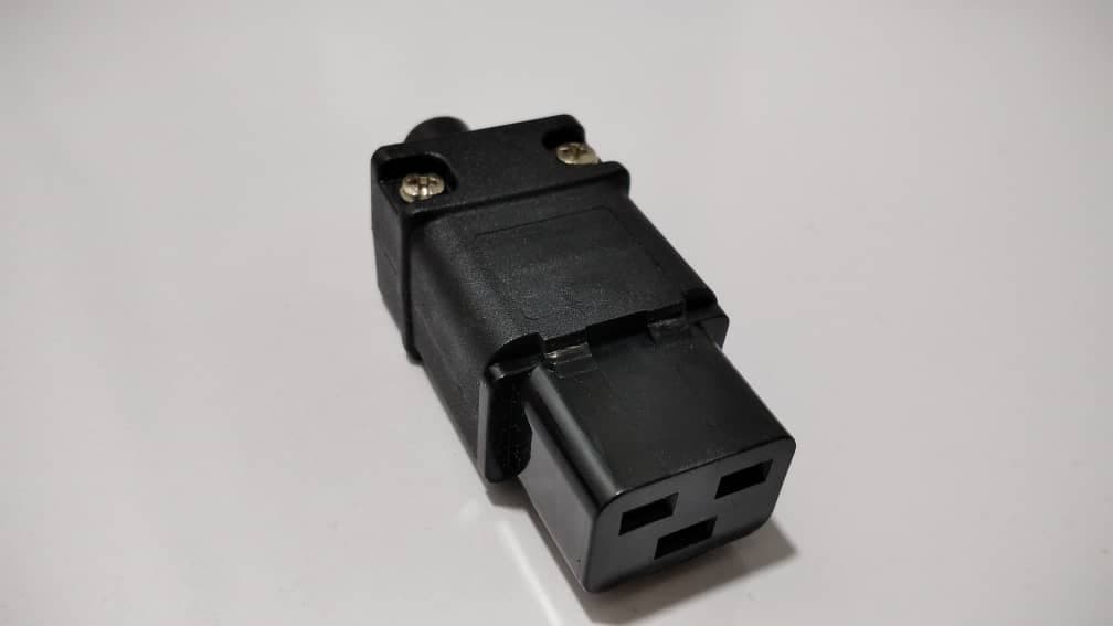 سوکت پاور C19 ups