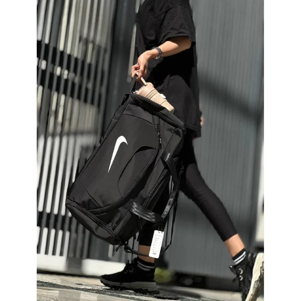 ساک ورزشی چندکاره Nike مدل 50 — تصویر ۲