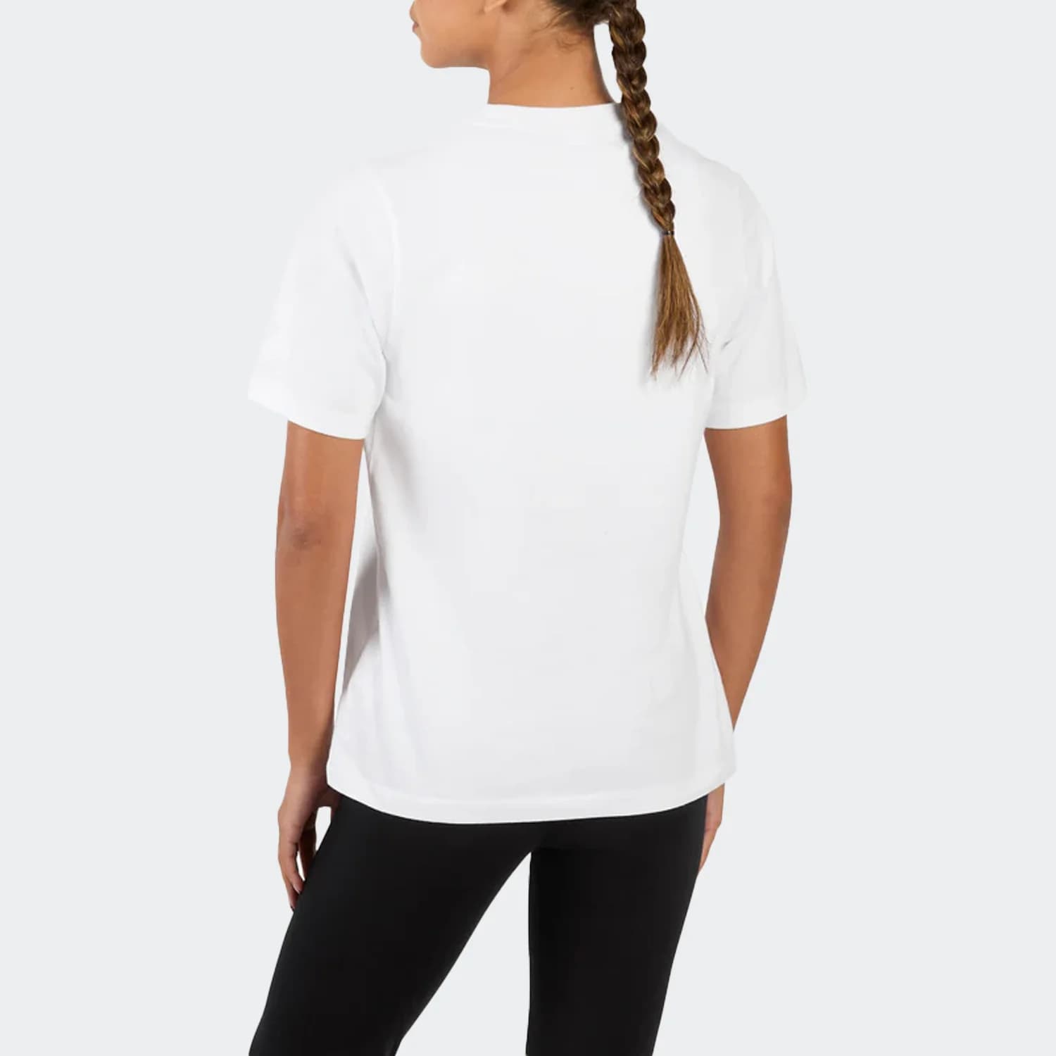 تیشرت زنانه ریباک مدل Studded Logo T-Shirt — تصویر ۲