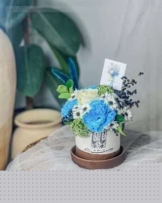 ارسال دسته گل برای دانشگاه رسام کرج