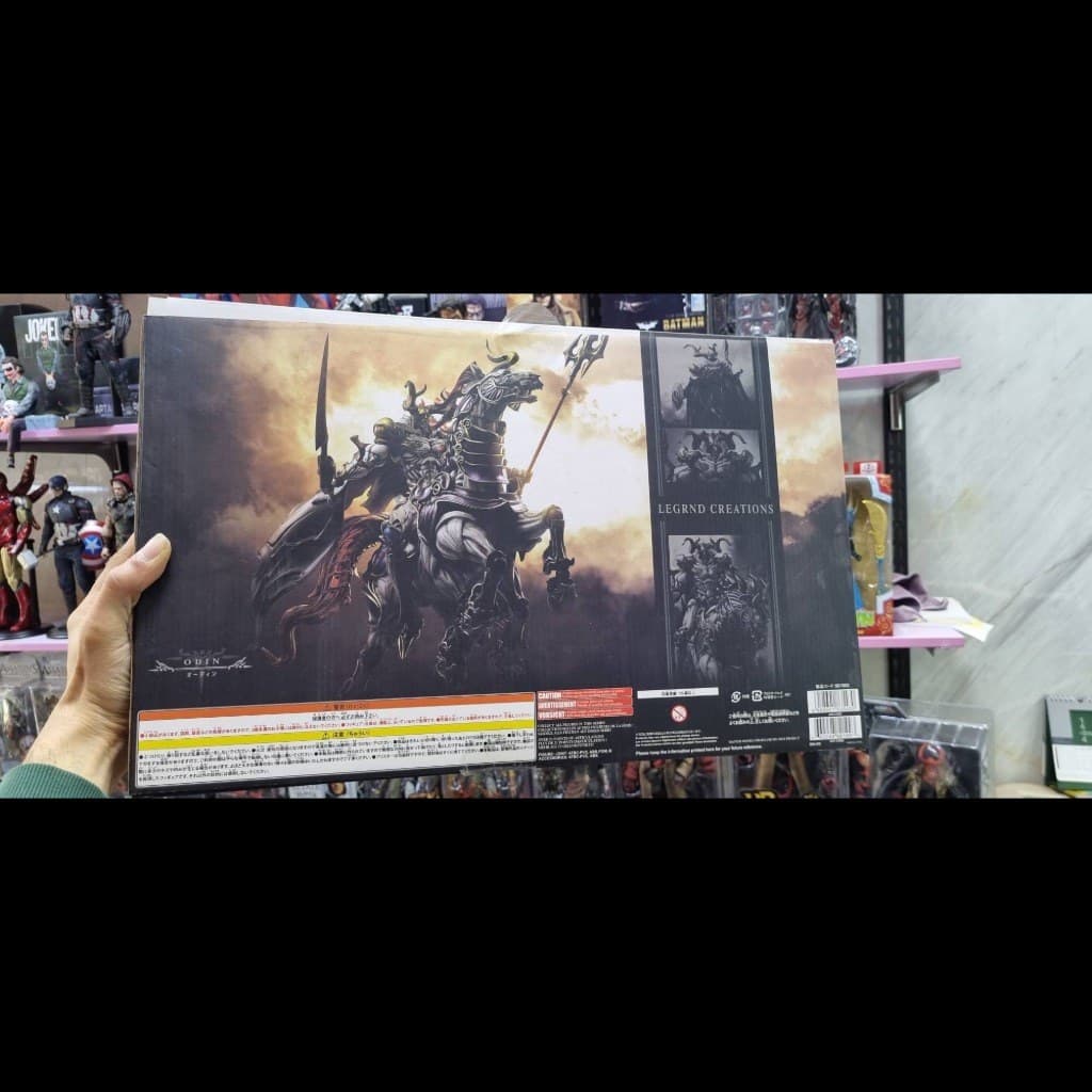 اکشن فیگور اودین با اسب اسلیپنیر فاینال فانتزی Final Fantasy برند Legend Creation — تصویر ۳