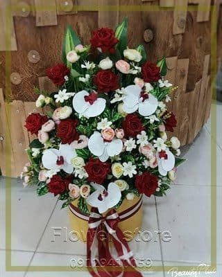 گلفروشی نزدیک زعفرانیه خیابان مقدس اردبیلی