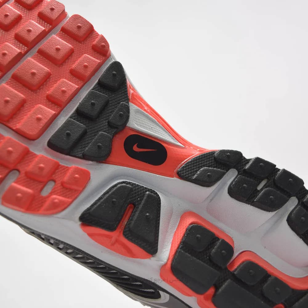 کتونی رانینگ Nike مدل Zoom Vomero 5 SE – cz8667-600 — تصویر ۳