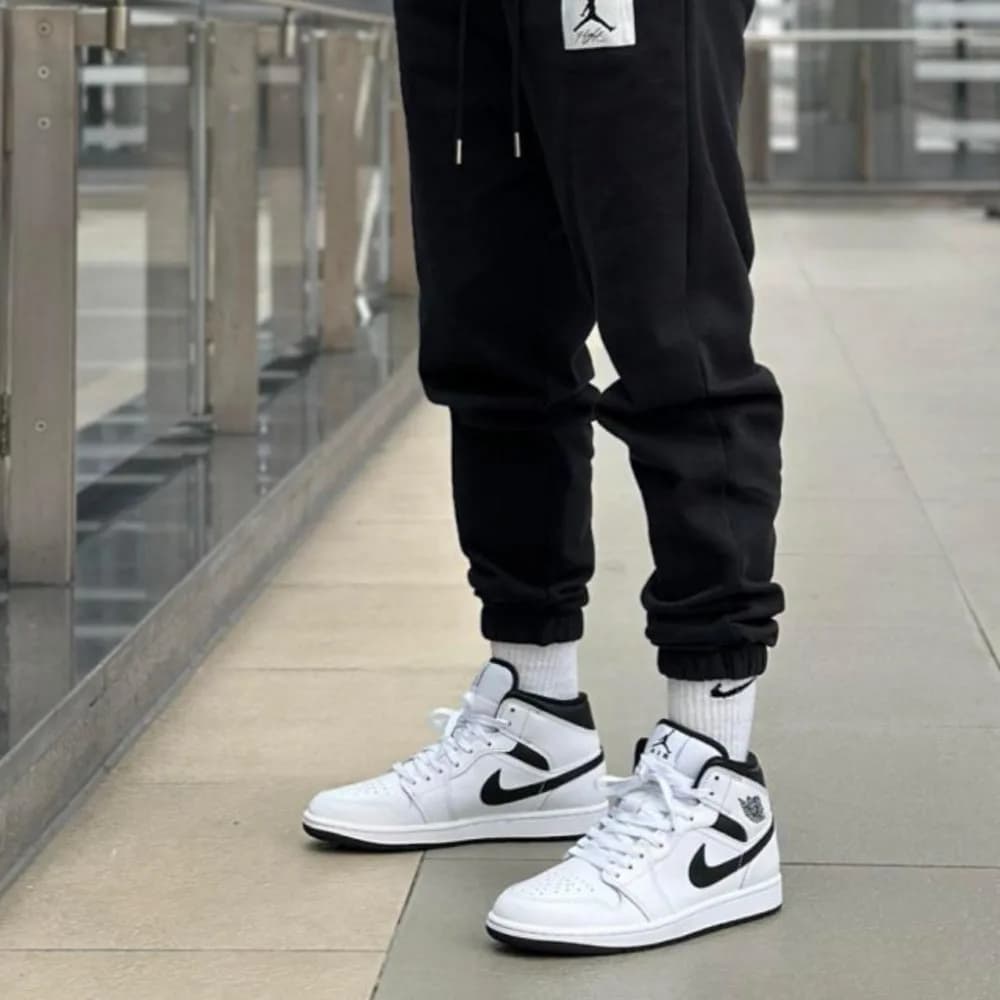 کتونی Nike مدل Jordan 1 Mid Reverse Panda – DQ8426-132 — تصویر ۸