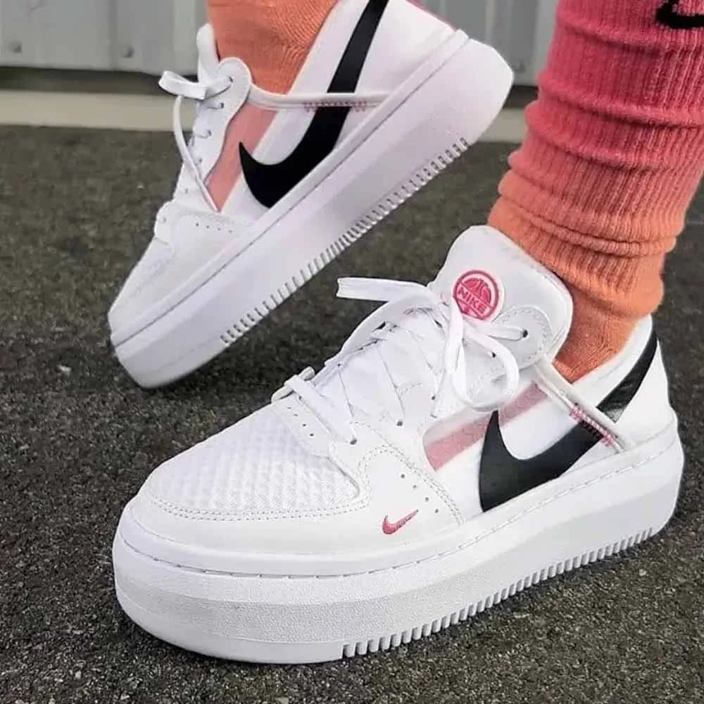 کتونی Nike مدل Court Vision Alta TXT – CW6536-103 — تصویر ۶