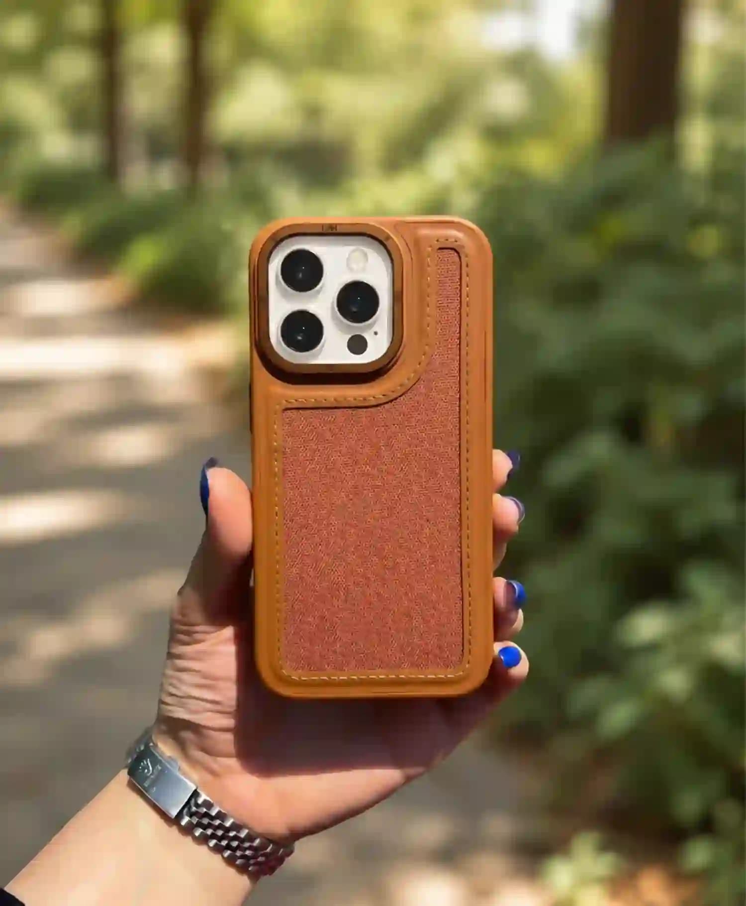قاب پارچه ای HDD اورجینال گوشی موبایل آیفون Iphone 15 Pro — تصویر ۴