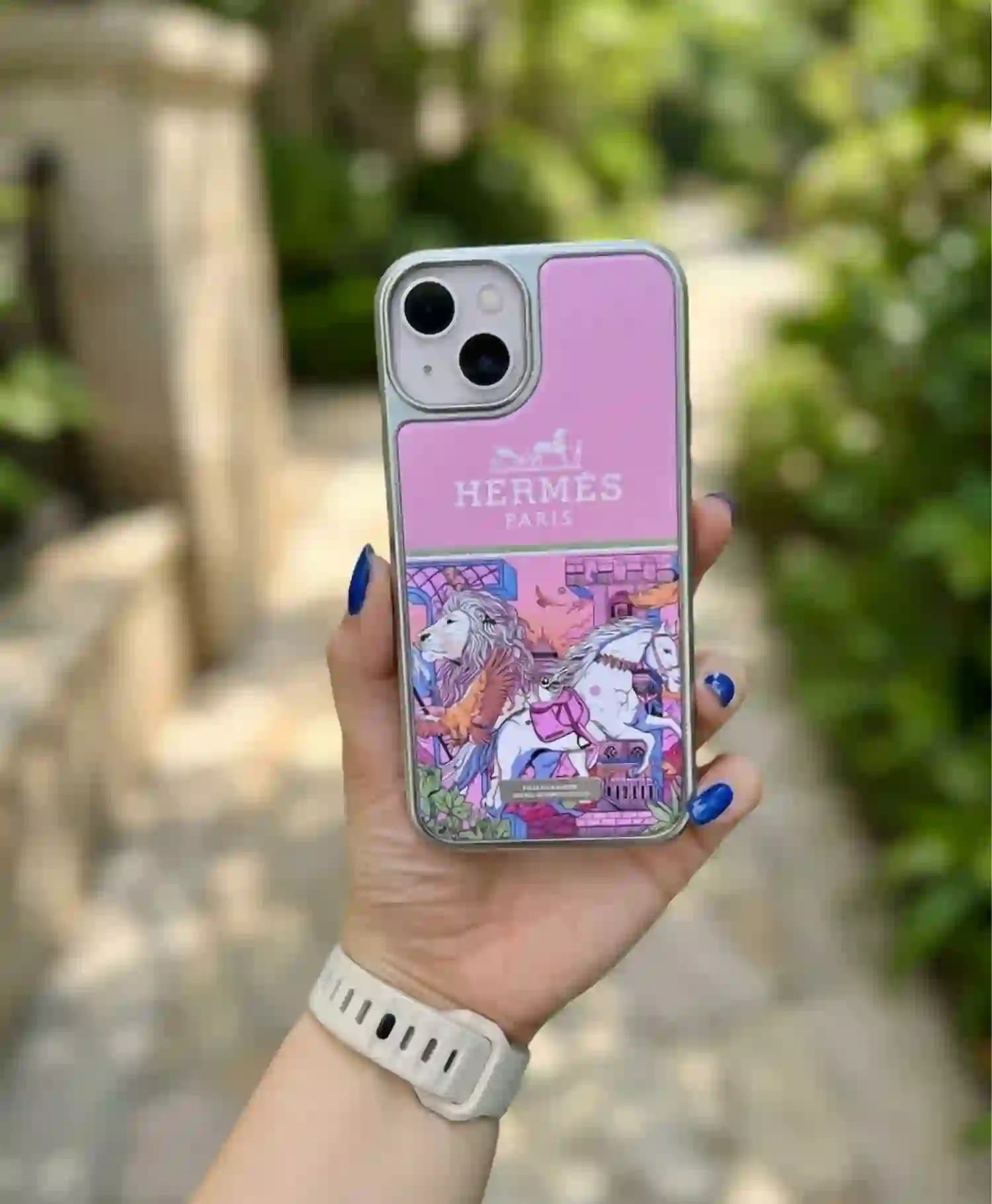 قاب طرح دار فانتزی Hermes گوشی موبایل Iphone 13 — تصویر ۵