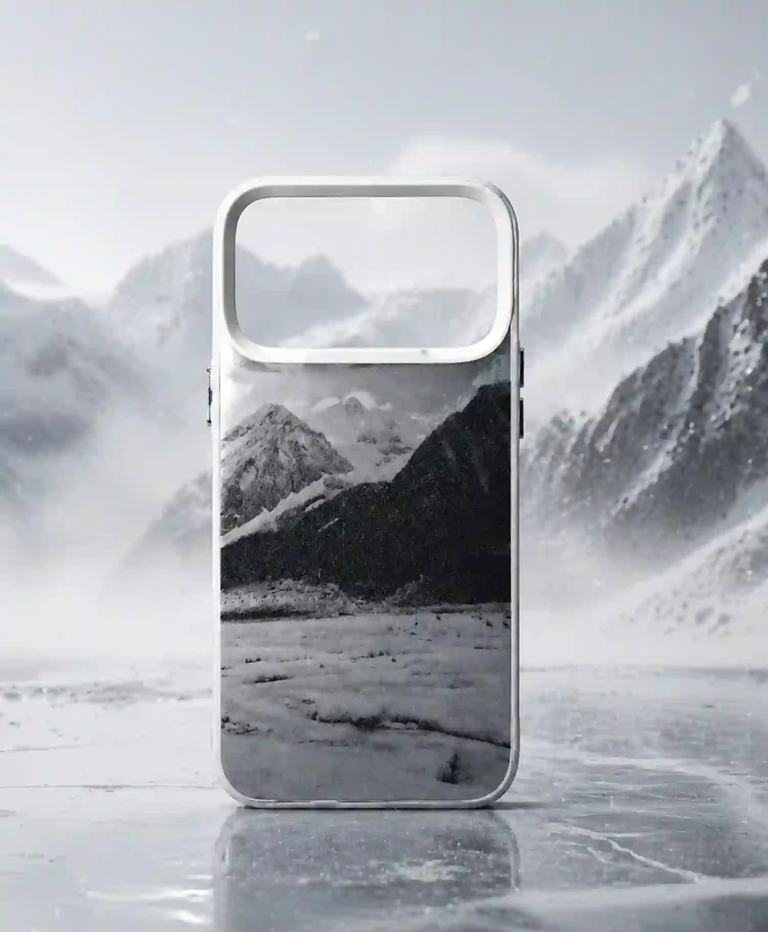 قاب فانتزی So Cool طرح نورث فیس گوشی موبایل Iphone 17 Pro Max — تصویر ۵