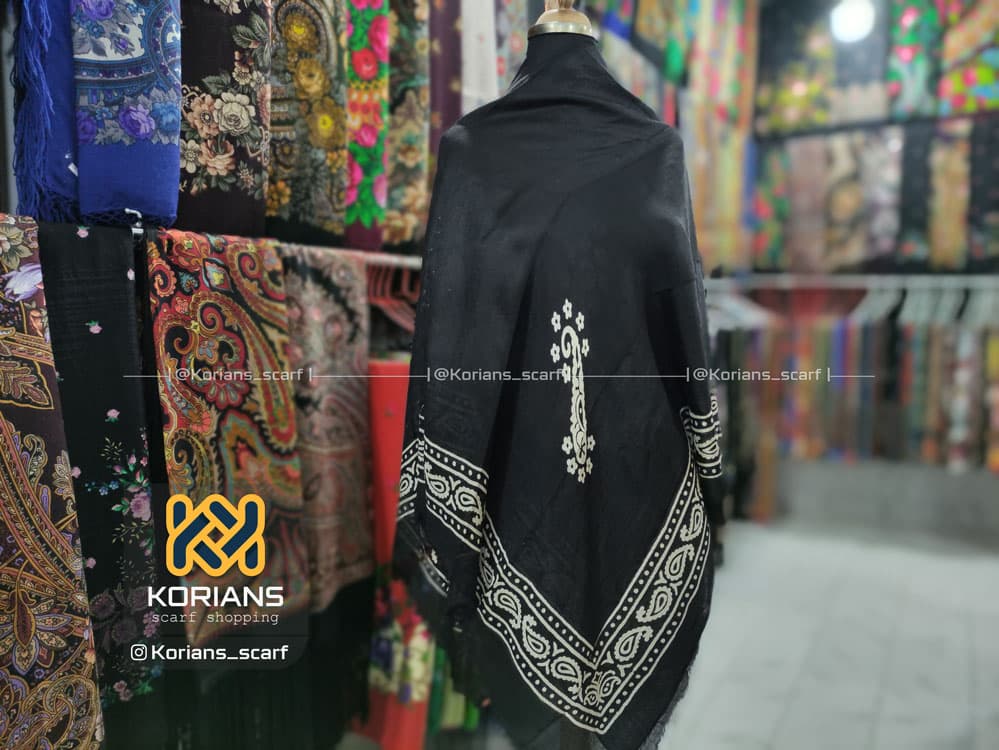 روسری ترکمن (یالق) مدل ترمه نواری (نوار سفید)