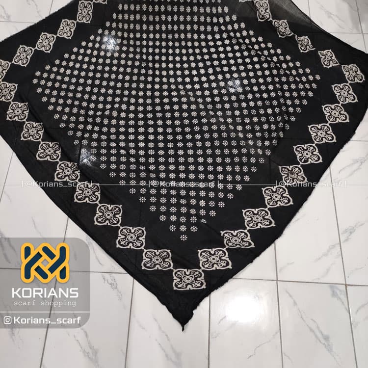 روسری ترکمن (یالق) مدل گل‌ریز — تصویر ۲