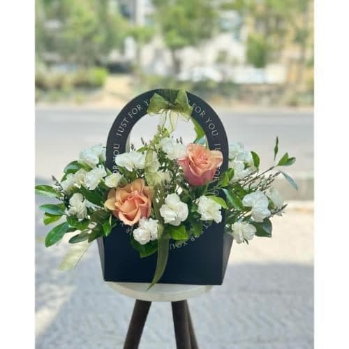 ارسال فوری گل برای باشگاه بانجی فیتنس در کرج 6664