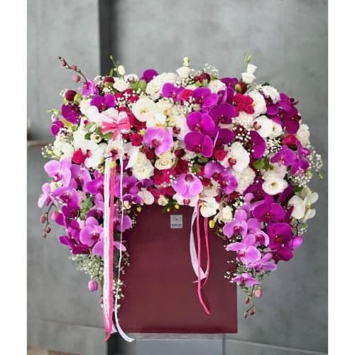 ارسال فوری گل برای آزمایشگاه در فلکه س تهرانپارس 6488