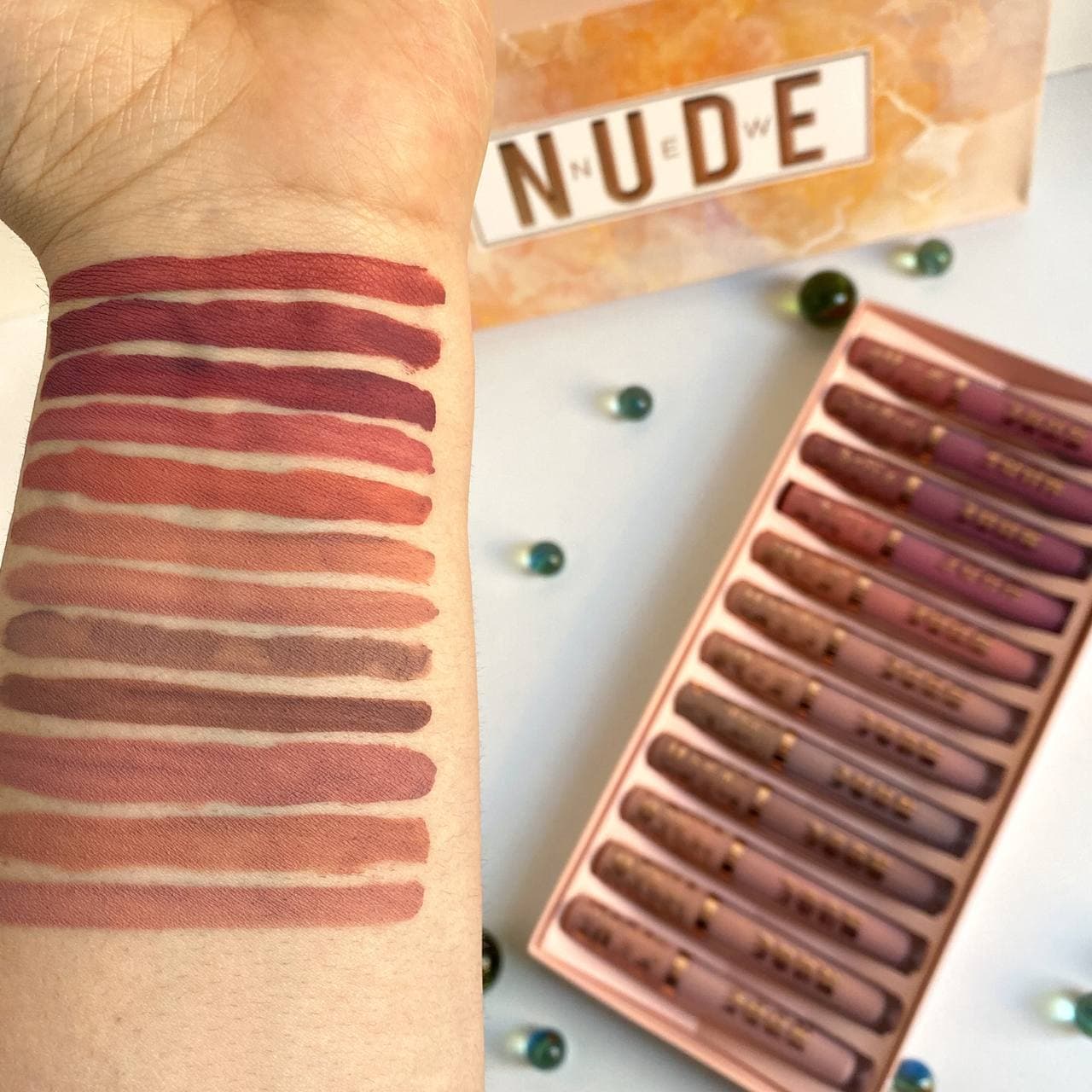 رژ مایع NUDE مجموعه 12 عددی — تصویر ۴