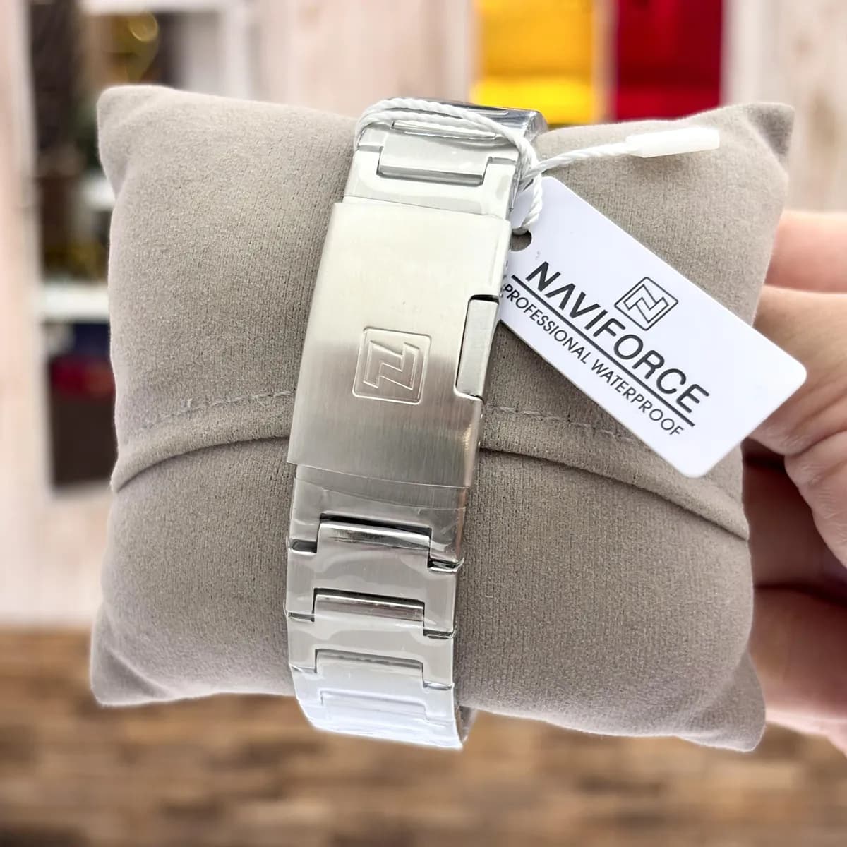 ساعت مردانه نیوی فورس Naviforce 8044 — تصویر ۴
