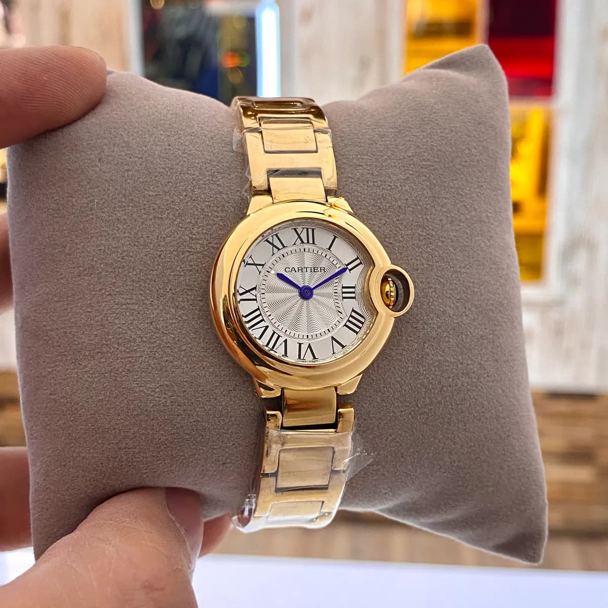 ساعت زنانه کارتیر بالن بلو Cartier