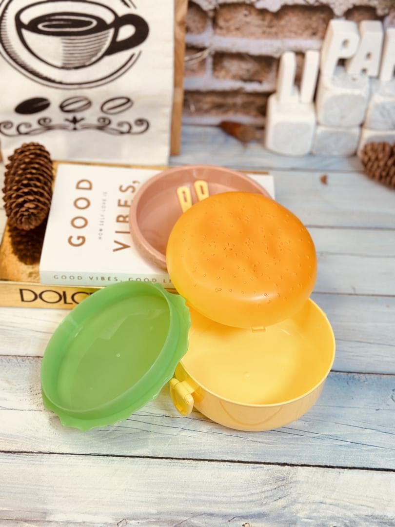لانچ باکس ( ظرف غذا ) طرح همبرگری کد 2354 — تصویر ۳