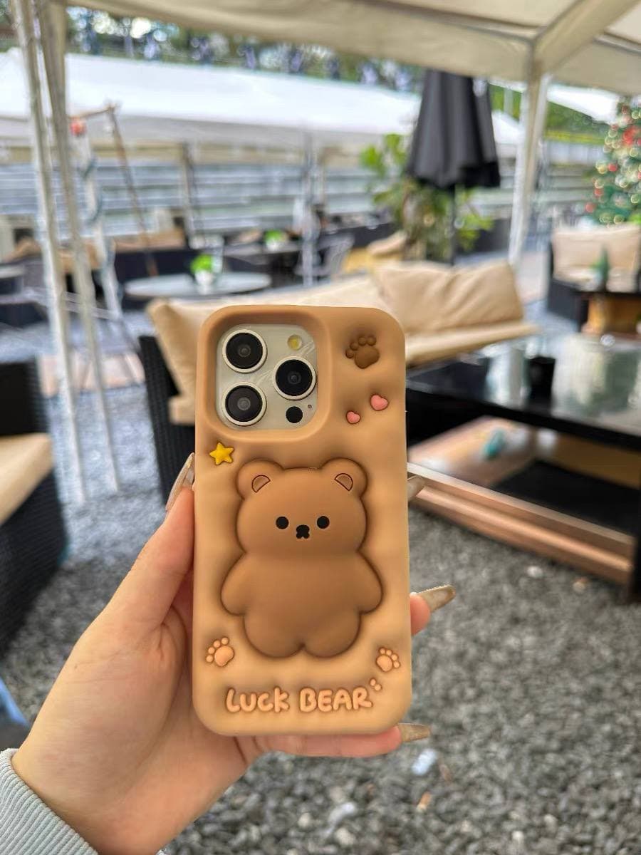 قاب آیفون Luck Bear فیجتی — تصویر ۲
