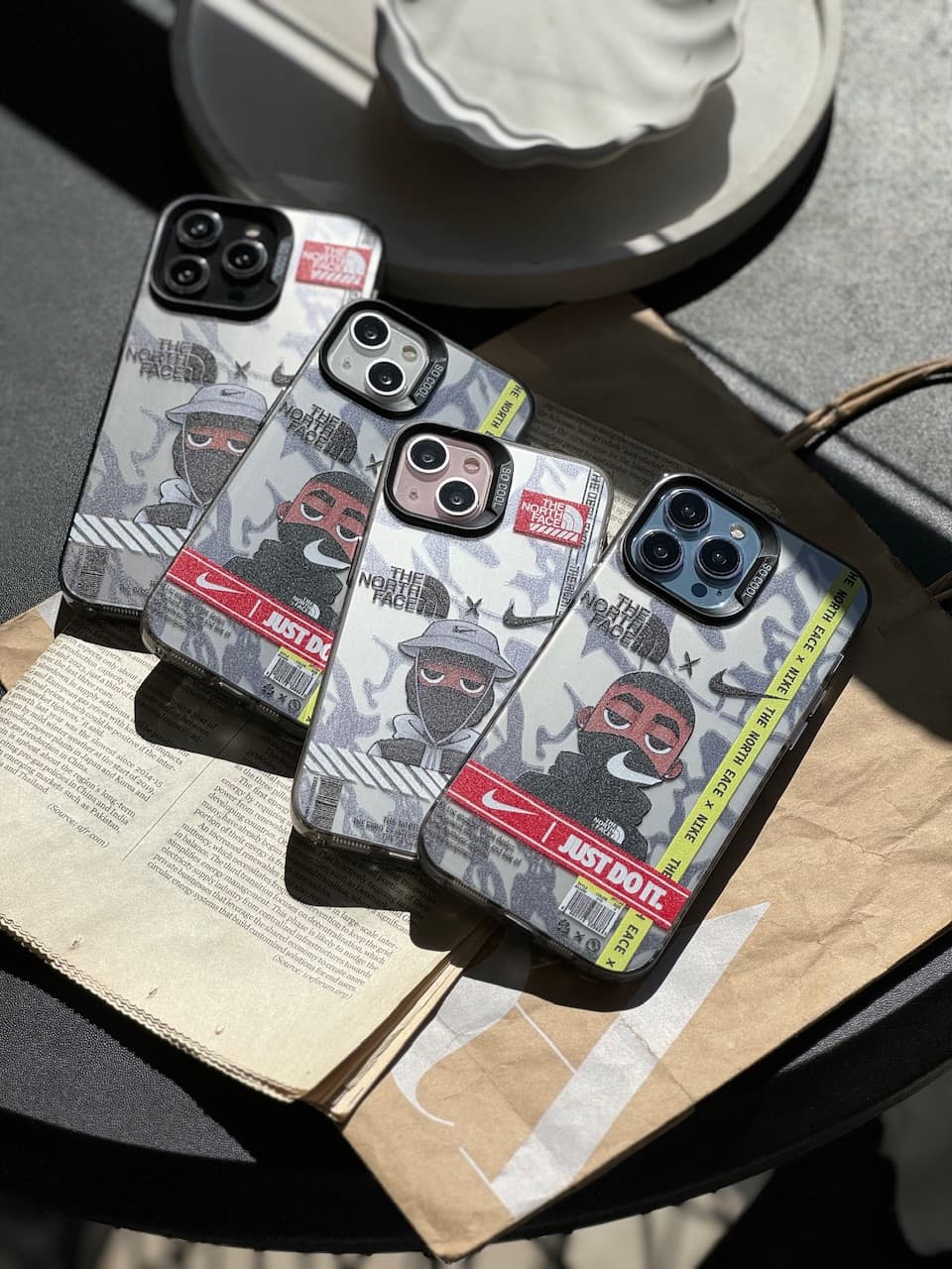 قاب آیفون Nike ✖ The North Face — تصویر ۵