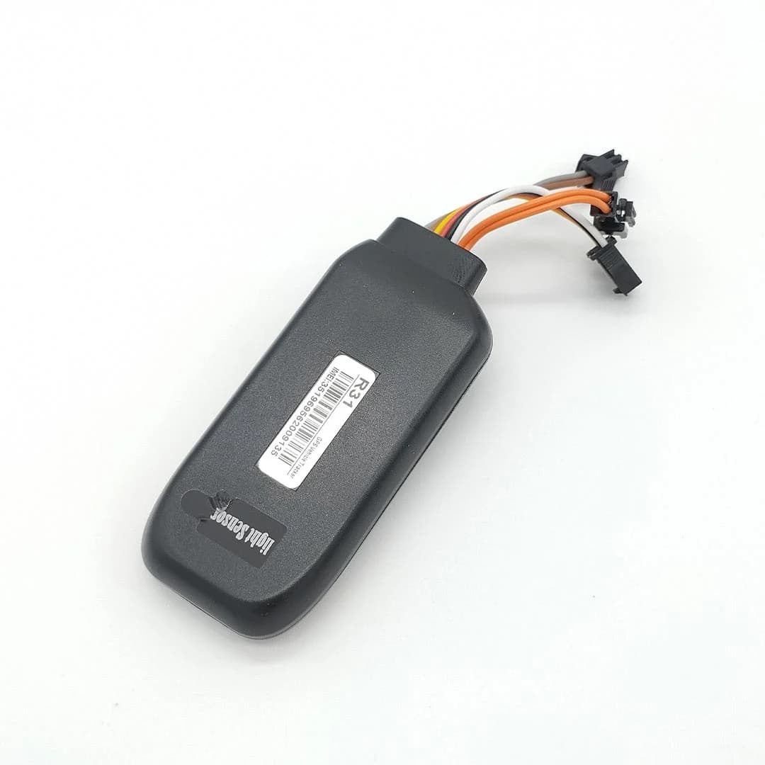 ردیاب rav4 برند Whats GPS مدل R31 اورجینال — تصویر ۳