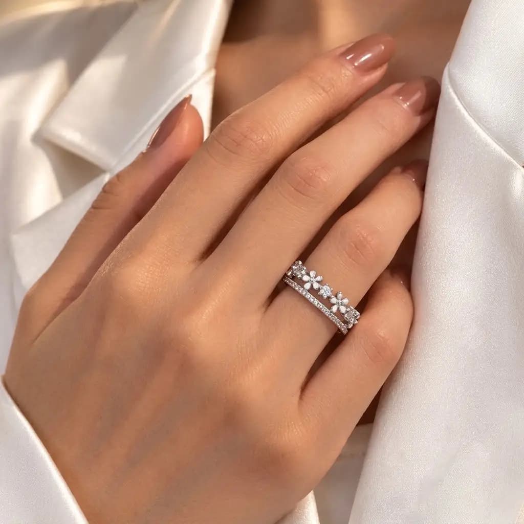 انگشتر دو ردیفه گل نقره‌ای — تصویر ۲